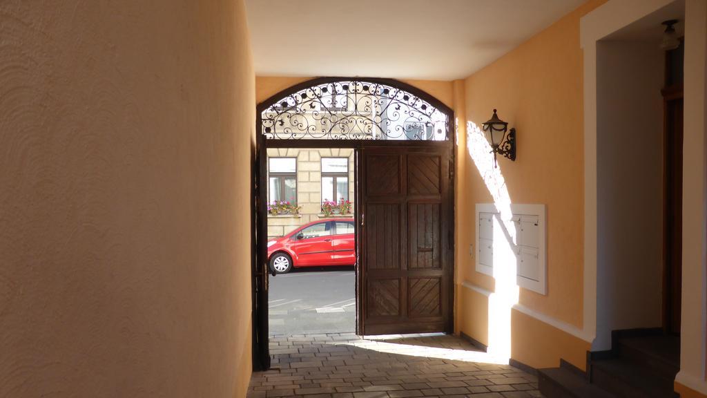 Arkadenschloesschen Bonn Apartment Exterior foto
